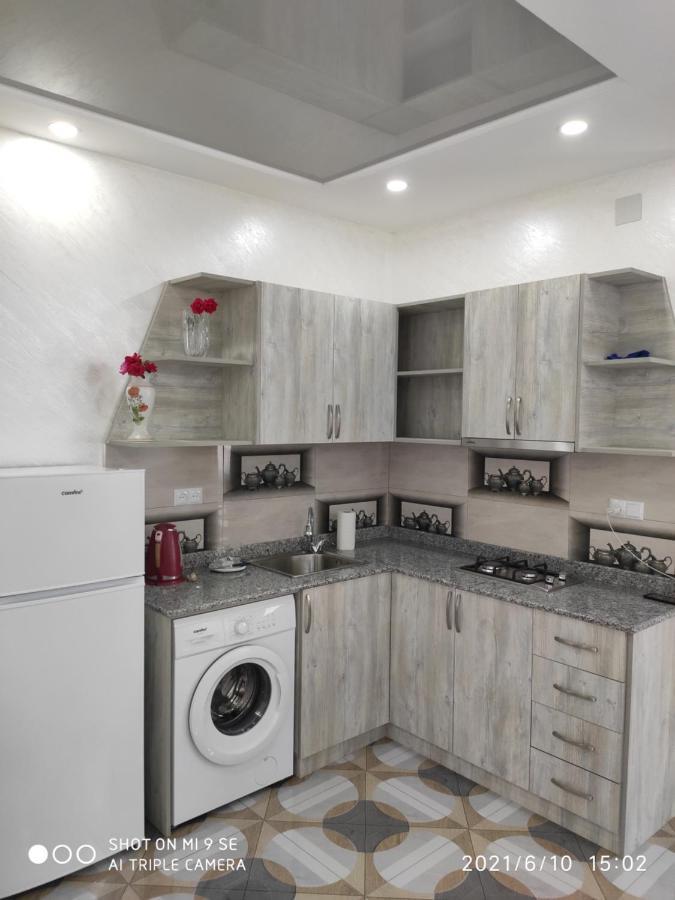 Appartamento Kochalidze Family Batumi Esterno foto