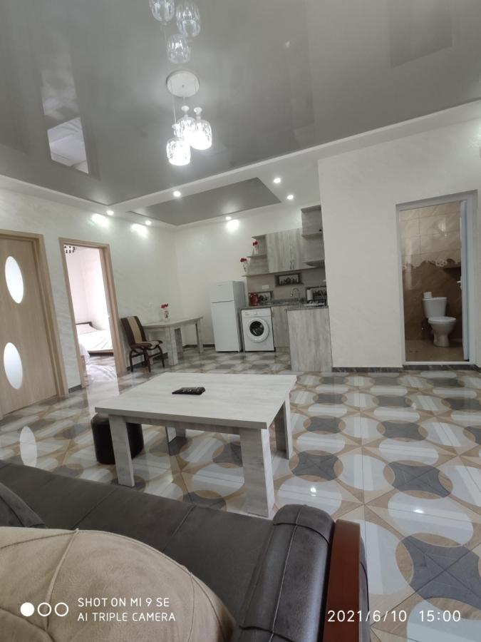 Appartamento Kochalidze Family Batumi Esterno foto
