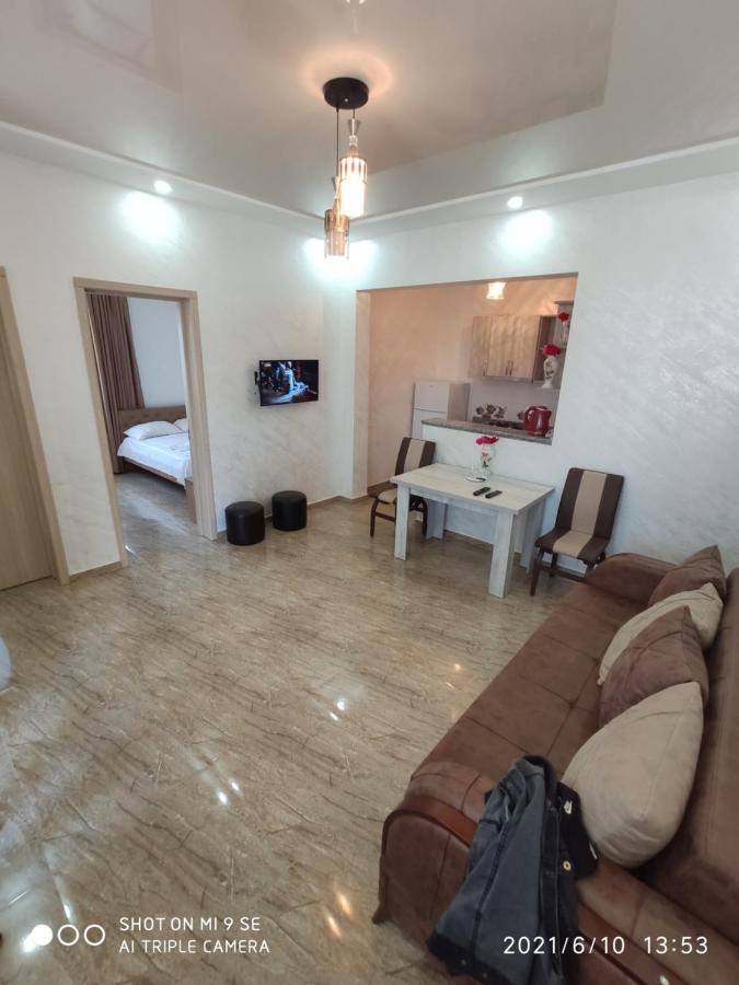 Appartamento Kochalidze Family Batumi Esterno foto